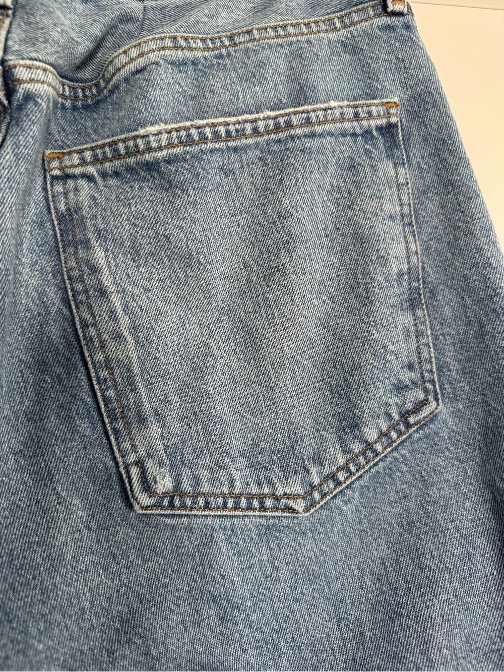 Agolde 90s Jean | Size 33 - Picture 9 of 12